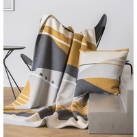 GOLD GRAPHIC LINES ORGANIC COTTON THROW