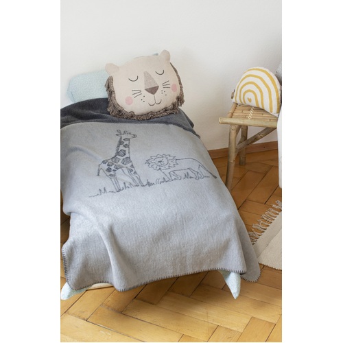 GREY GIRAFFE & LION PANDA COT BLANKET David Fussenegger