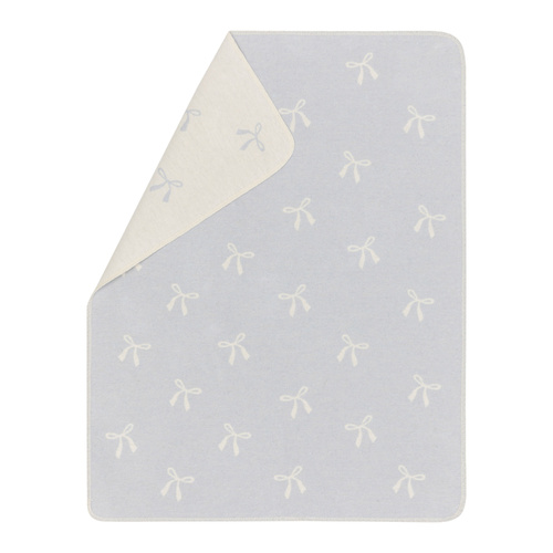 Light Blue Bows Allover Juwel Bassinet Blanket