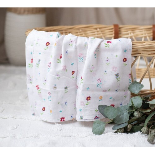 FIELD OF FLOWERS MUSLIN WRAP